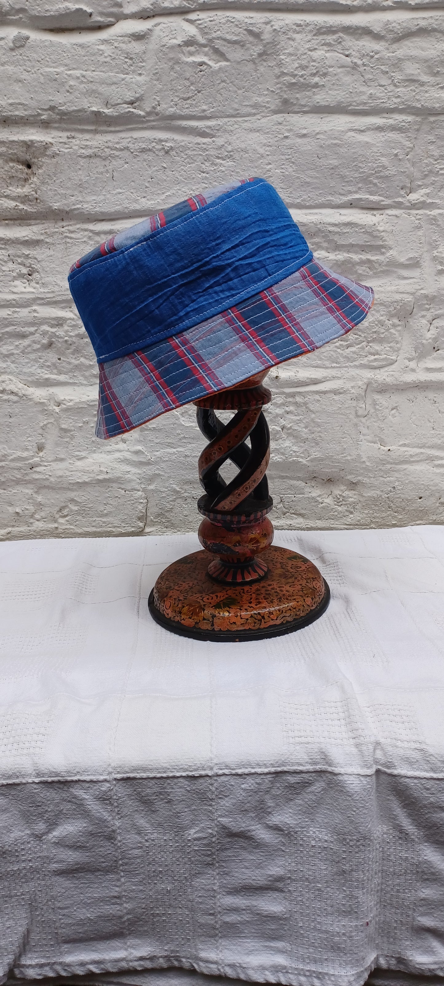 Handmade childrens bucket hat 3-5 yr old